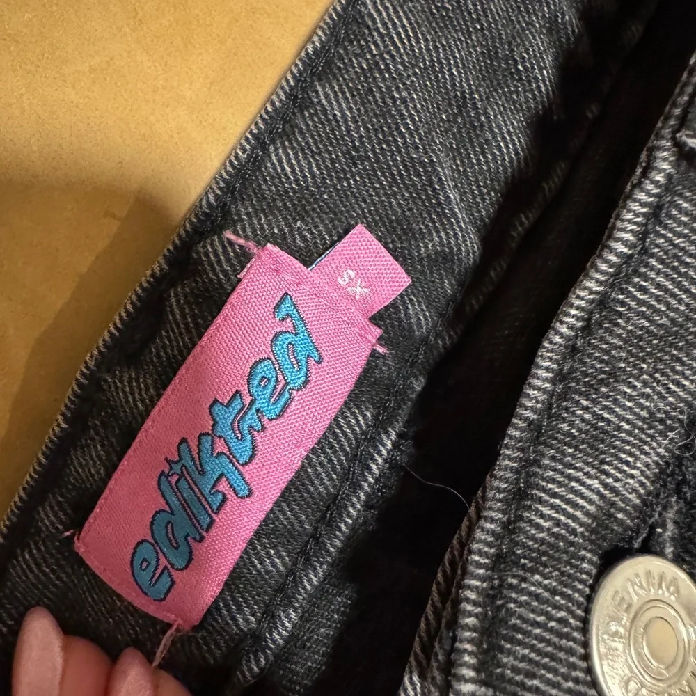 Edikted Wide Leg Black Denim Jeans XS - Picture 3 of 4